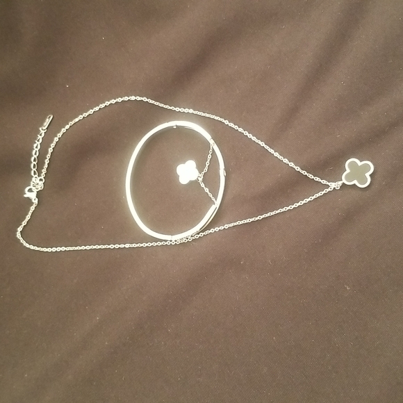 Double-Sided four-leaf clover Necklace & bracelet - Picture 2 of 3